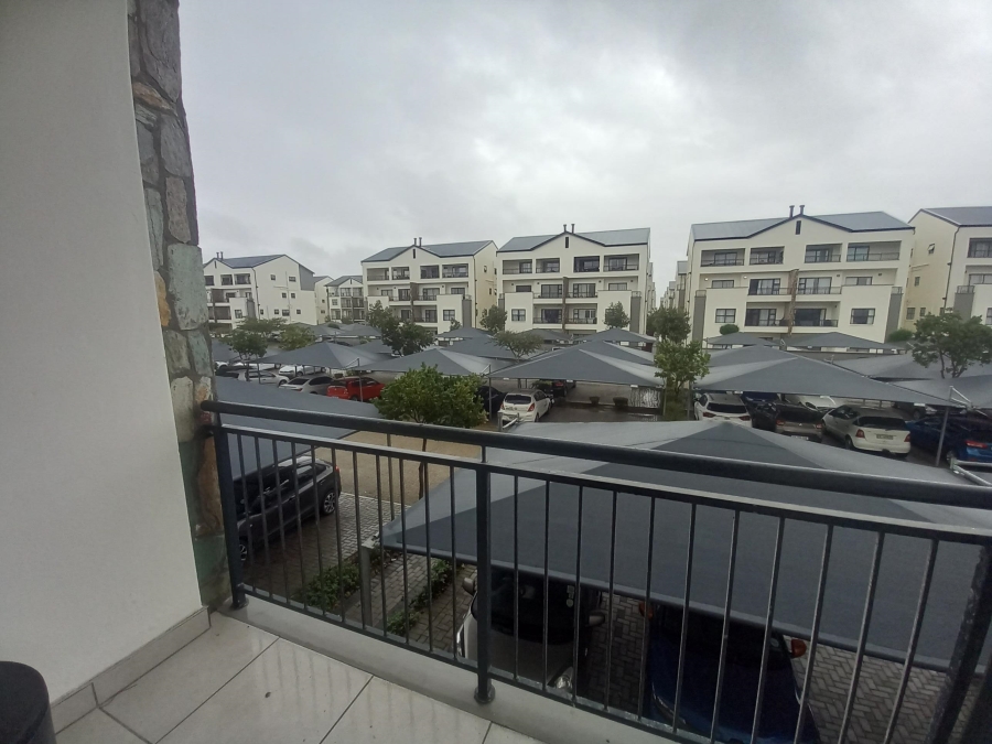 To Let 1 Bedroom Property for Rent in Sandown Western Cape